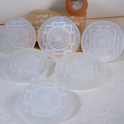 CRYSTAL SELENITE CHARGING PLATE